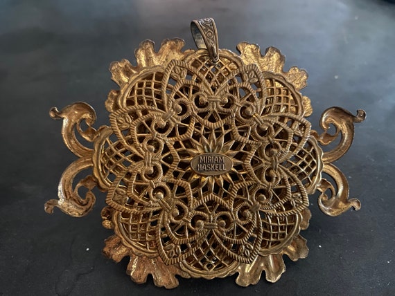 Signed Miriam Haskell Huge Ornate Gold Toned Lion… - image 10