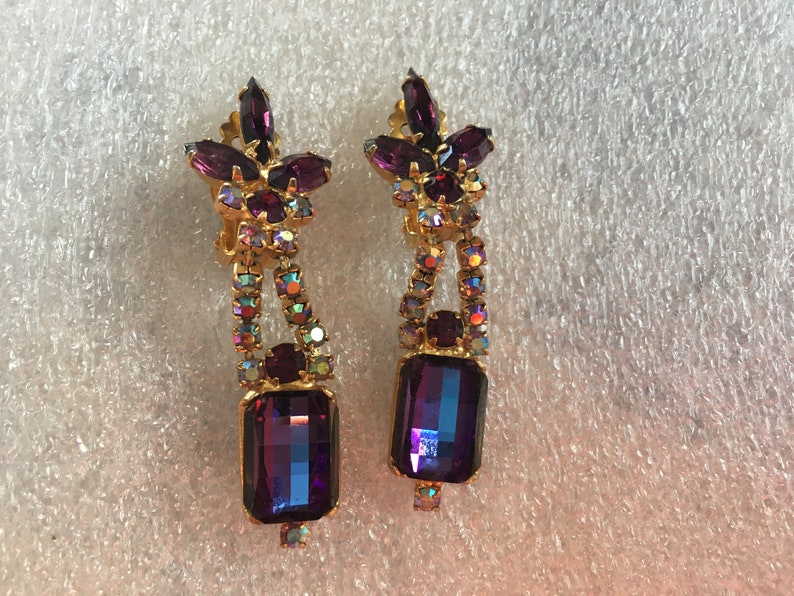Purple Heliotrope Checkerboard Cut with Amethyst and AB Rhinestone Dangle Earrings 1556 Book Piece Juliana D/&E