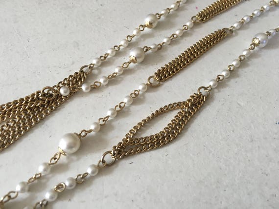 Vintage Faux Pearl and Gold Chain Beaded Necklace… - image 1