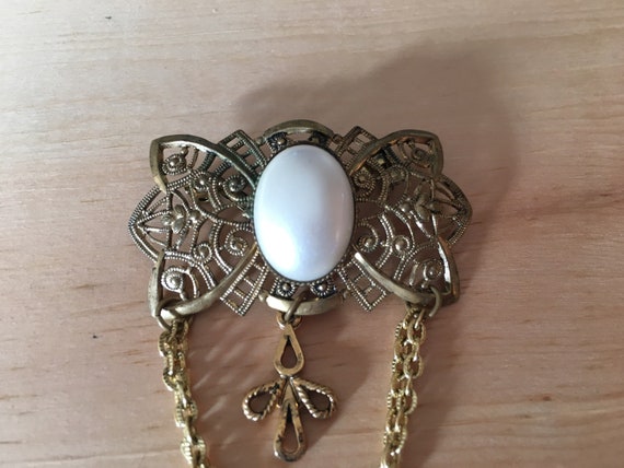 Vintage Gold Filigree and Faux Pearl Collar Brooc… - image 2