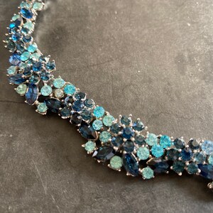 Crown Trifari Light and Montana Blue Rhinestone Floral Necklace 2010 image 4