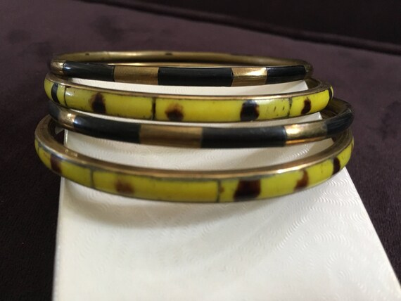 Set of Four Vintage Yellow Tortoise and Black Res… - image 2