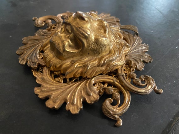 Signed Miriam Haskell Huge Ornate Gold Toned Lion… - image 5