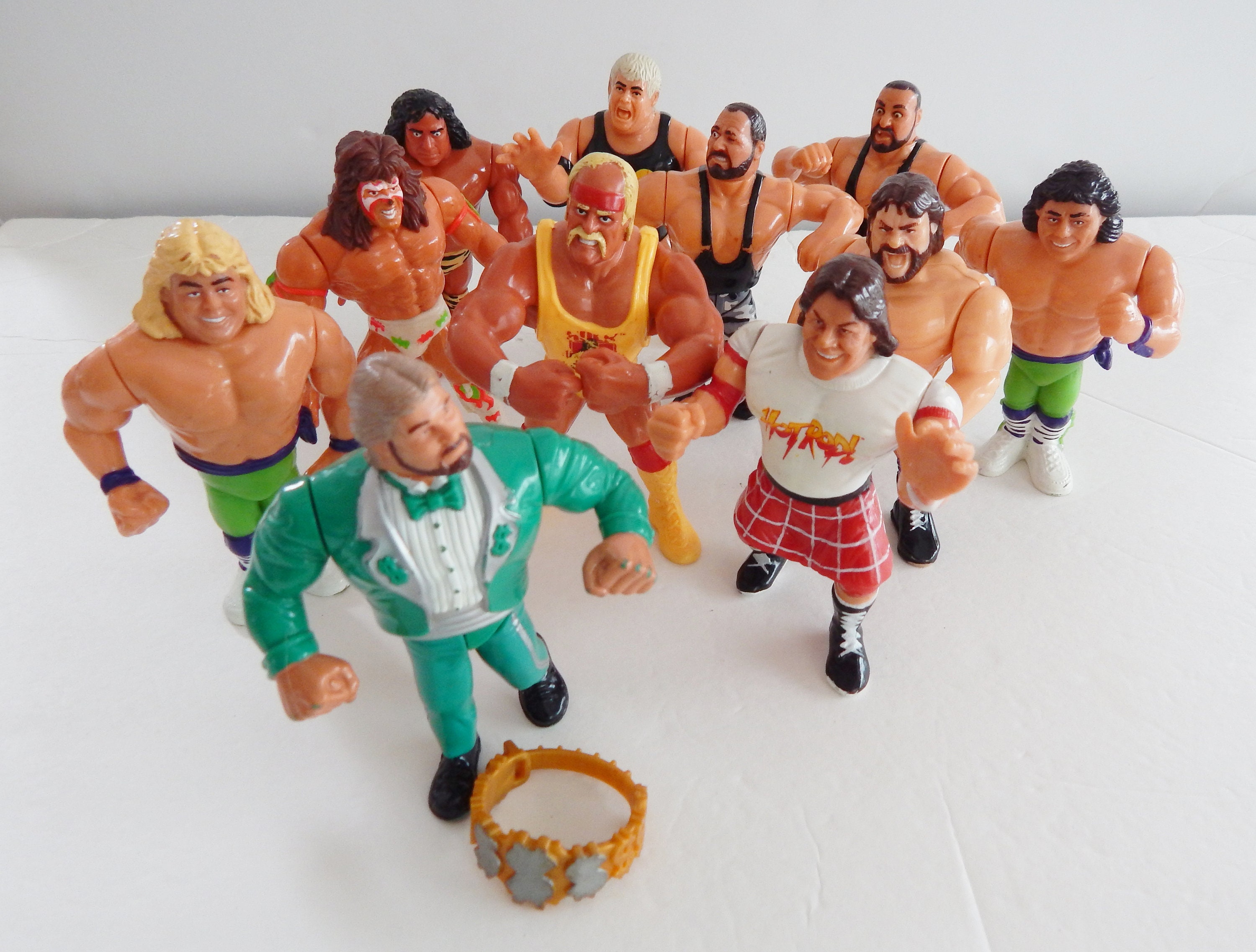 Old wwf action figures deals