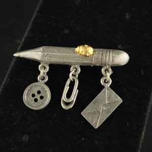PRECIO DROP Vintage MB Marjolein Bastin chapado en oro mariquita peltre lápiz botón papel clip carta sobre maestro broche pin