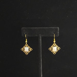 Gold Tone Openwork Filigree Delicate Dangle Drop Earrings with Vintage Faux Opal