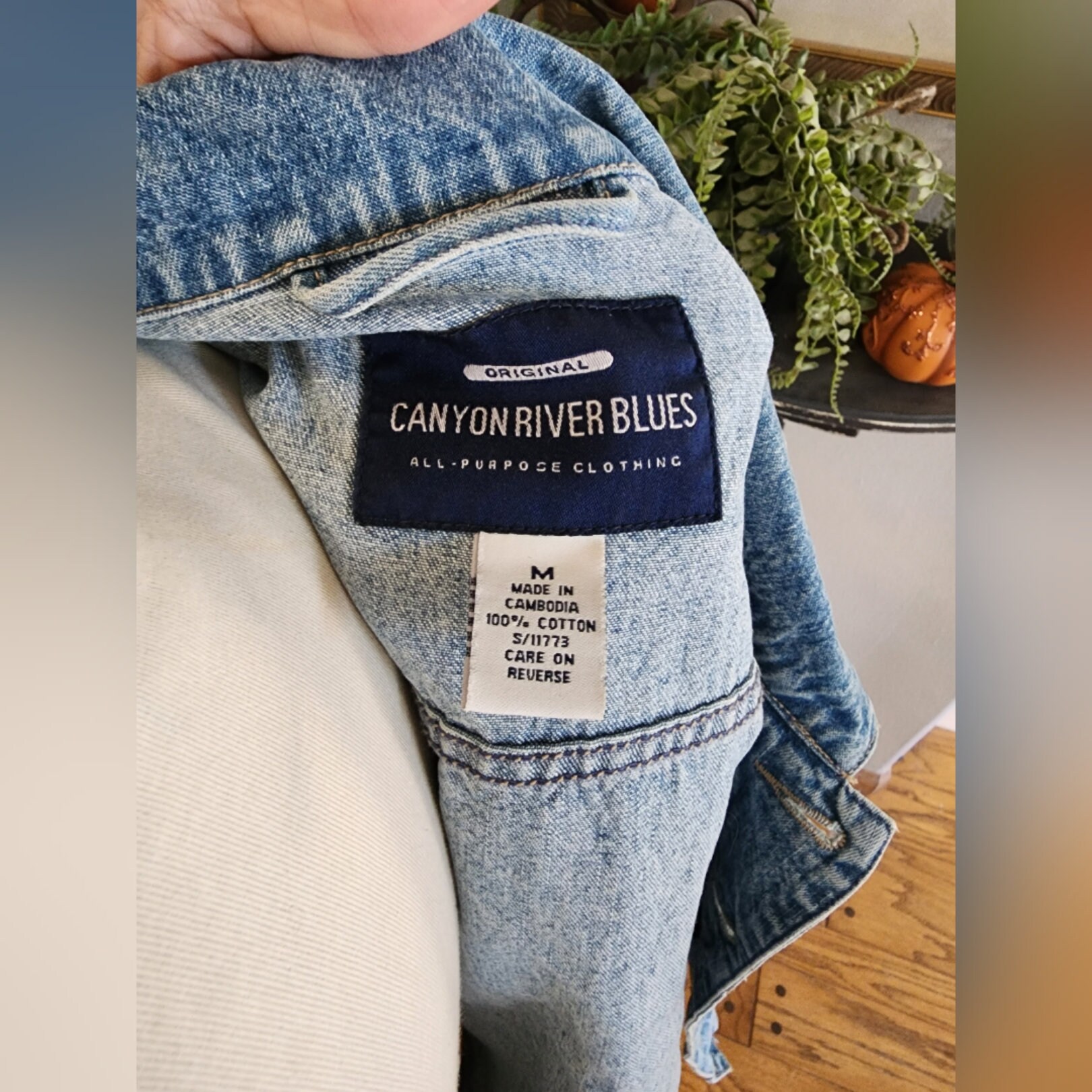 PRICE DROP Vintage Original Canyon River Blues All Purpose PRICE DROP Vintage Original Canyon River Blues All Purpose