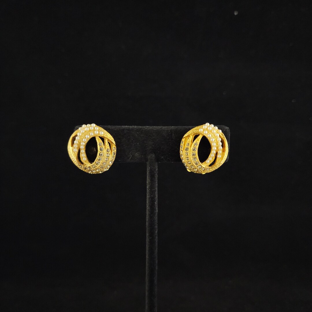 Bihu Gold Tone Silver Earrings