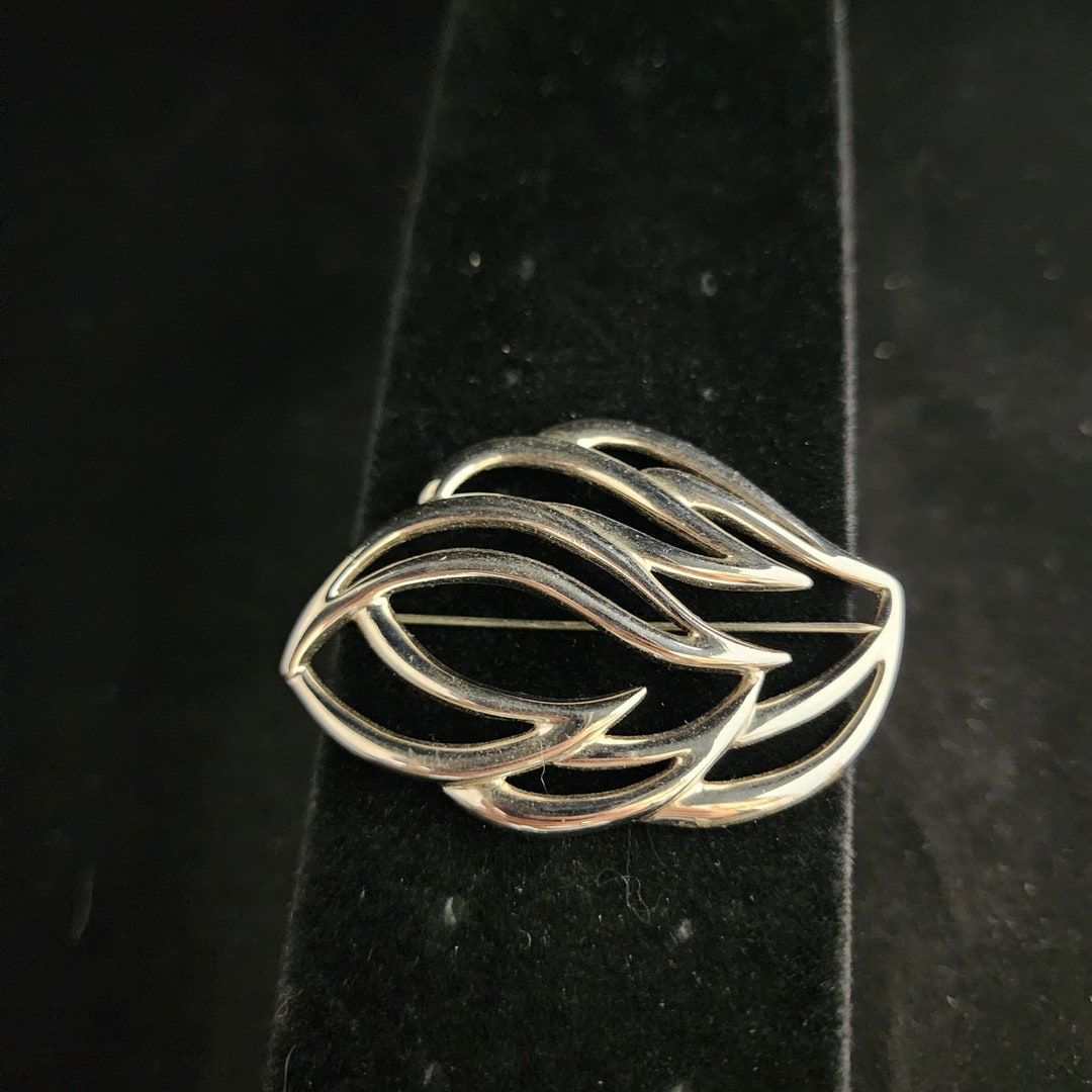 PRICE DROP Vintage Monet Openwork Silver Tone Abstract Leaf Brooch Pin ...