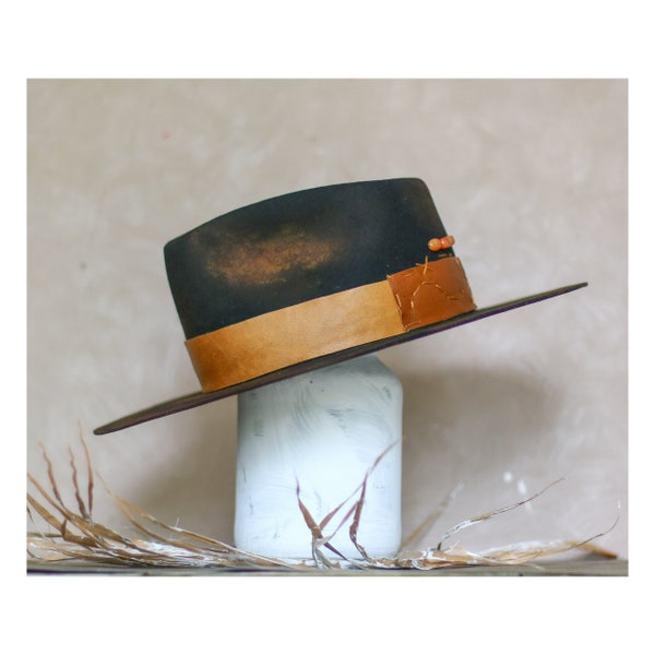 KATAKLOP - wool / rabbit felt fedora - vitage look distressed hat - chapolala - men women distressed custom fedora - urban boho style