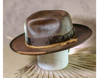 VESPERA - felt fedora - vitage look distressed hat - chapolala - men women custom distressed fedora