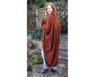 Mokka Swirl Mantel Maschinenstrickmuster
