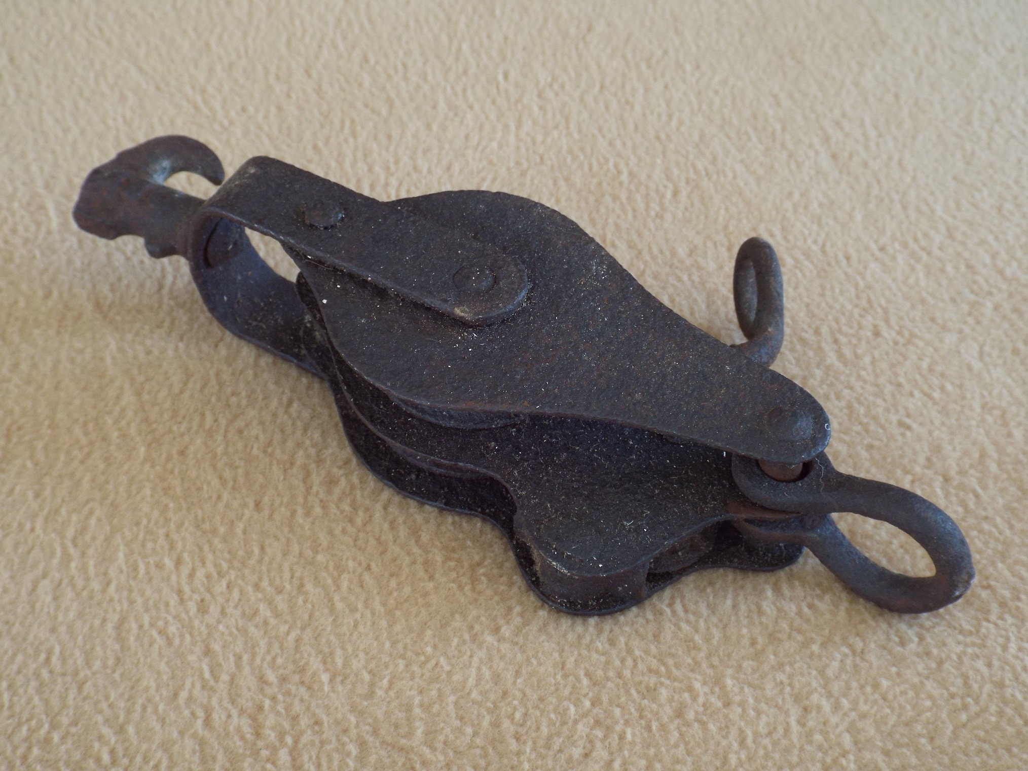 Antique Rustic Pulleys Barn Pulley Farm Tool Etsy