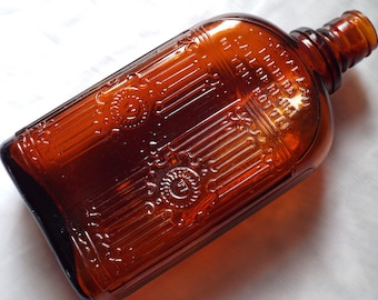 Vintage Hiram Walker& Sons Pint Whiskey Bottle
