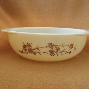 Antique Pyrex Golden Branch 2QT Round Casserole Dish #O24 without Lid