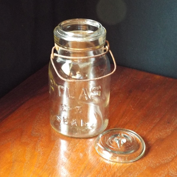 Antique Atlas Canning Jar with Lid; E-Z Seal Jar