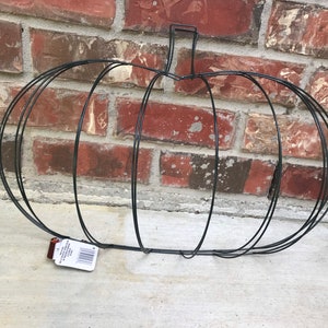 3D Pumpkin Wreath Forms. 2 Pack, 3 Pack, or 4 Pack Available Fall ...
