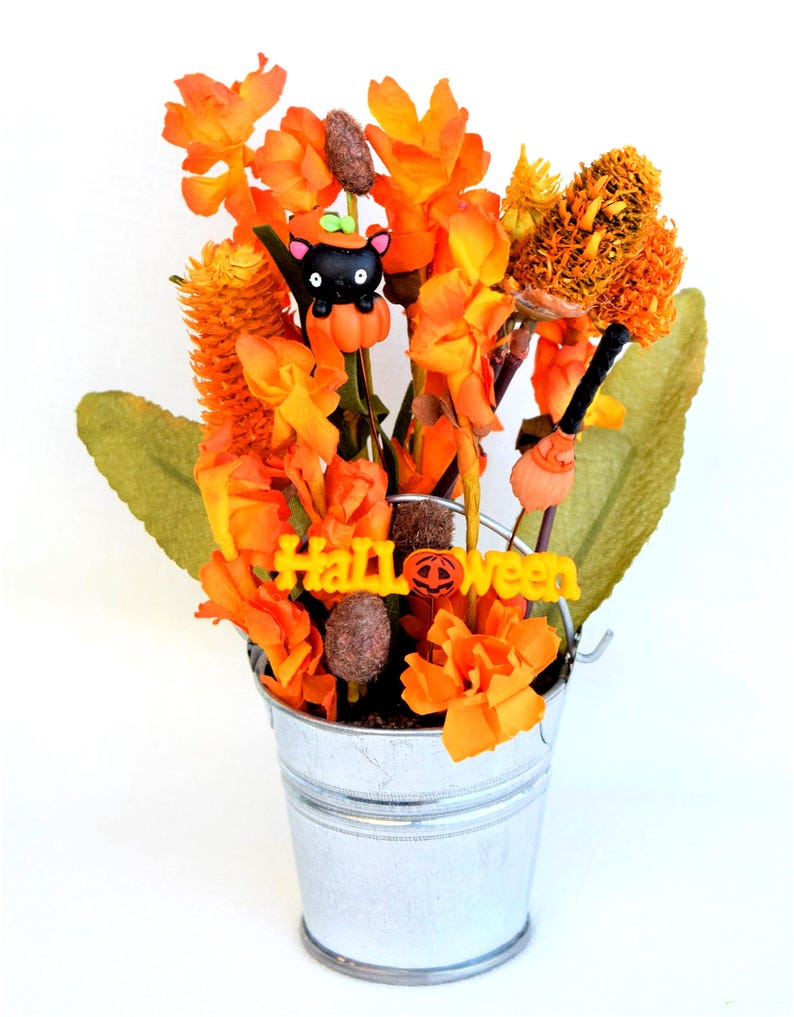 Halloween Flower Arrangements Glow In The Dark, Metal Tubs, Watering Cans, Wheel Barrows, Wagons, Pails Photo 4