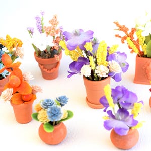 Miniature Flowers and Miniature Clay and Resin Pots 1:12 Scale Assorted Sizes