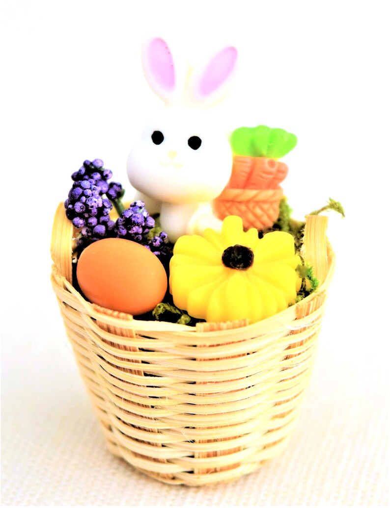 Miniature Easter Baskets 1:12 Scale, Dollhouse Easter Basket Miniatures ...