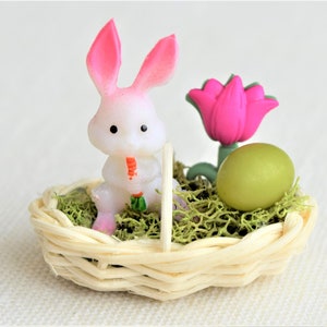 Miniature Easter Baskets 1:12 Scale, Dollhouse Easter Basket Miniatures ...