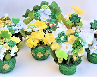 St Patricks Hat and Pot of Gold Flower Arrangements With Irish Decorations