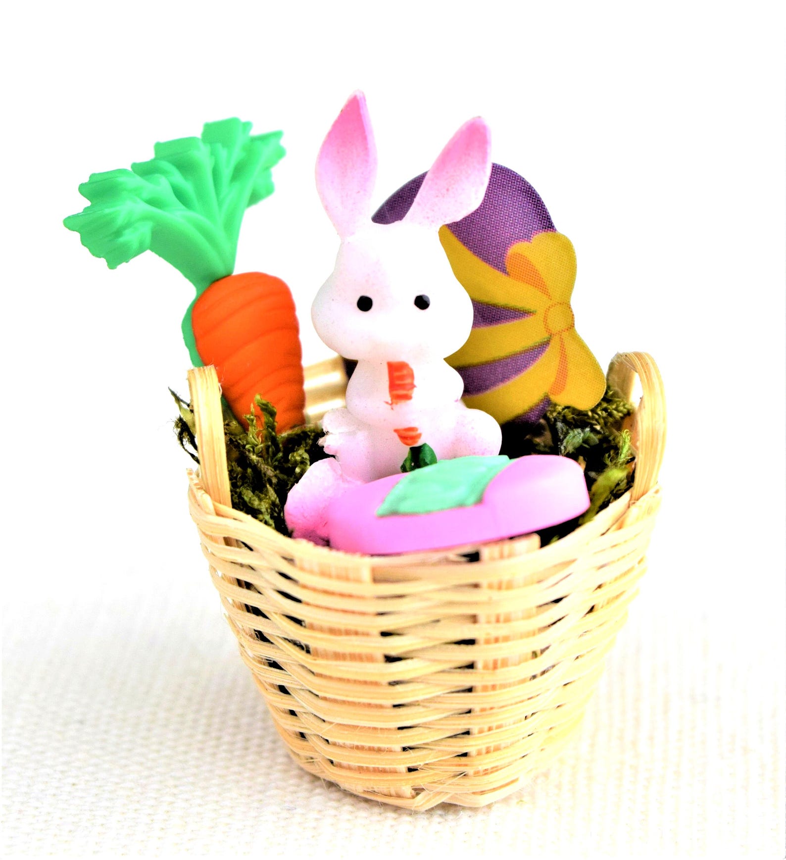 Miniature Easter Baskets 1:12 Scale, Dollhouse Easter Basket Miniatures ...