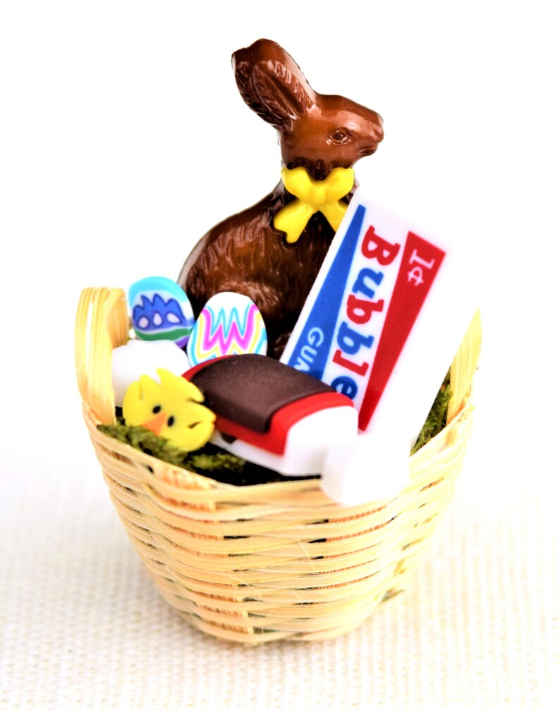 Miniature Easter Baskets 1:12 Scale, Dollhouse Easter Basket Miniatures ...