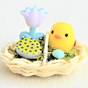 Miniature Easter Baskets 1:12 Scale, Dollhouse Easter Basket Miniatures ...