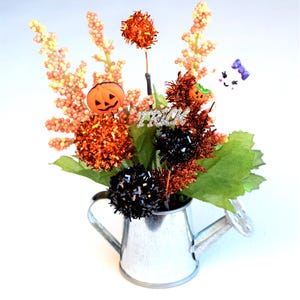 Halloween Flower Arrangements Glow In The Dark, Metal Tubs, Watering Cans, Wheel Barrows, Wagons, Pails Photo 2