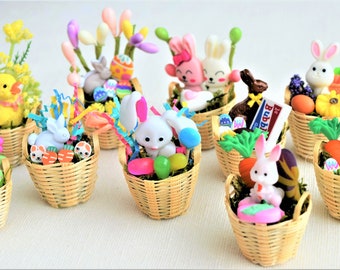 Miniature Easter Baskets 1:12 Scale, Dollhouse Easter Basket Miniatures, Miniature Easter Bunnies, Eggs and Flowers