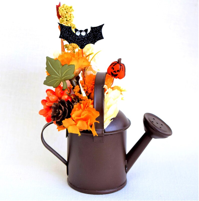 Halloween Flower Arrangements Glow In The Dark, Metal Tubs, Watering Cans, Wheel Barrows, Wagons, Pails Photo 8