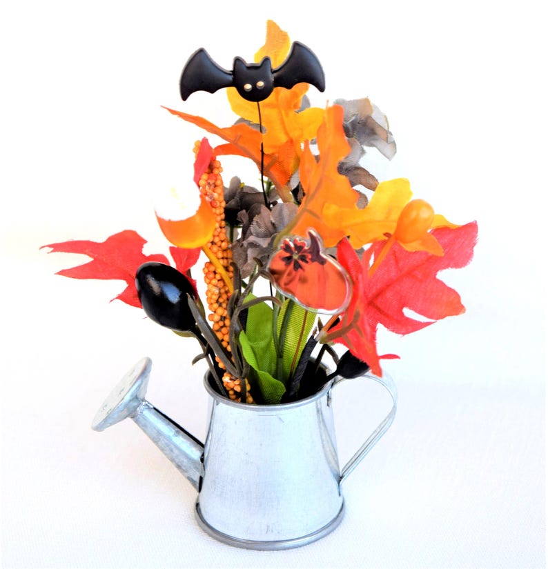 Halloween Flower Arrangements Glow In The Dark, Metal Tubs, Watering Cans, Wheel Barrows, Wagons, Pails Photo 3
