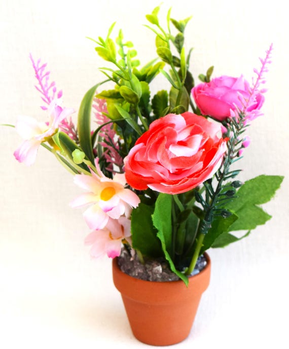 Spring Miniature and Small Flower Pots With Miniature and