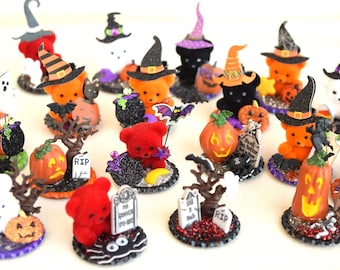 Miniature Halloween Figurine Scenes, Some Glow In The Dark!!