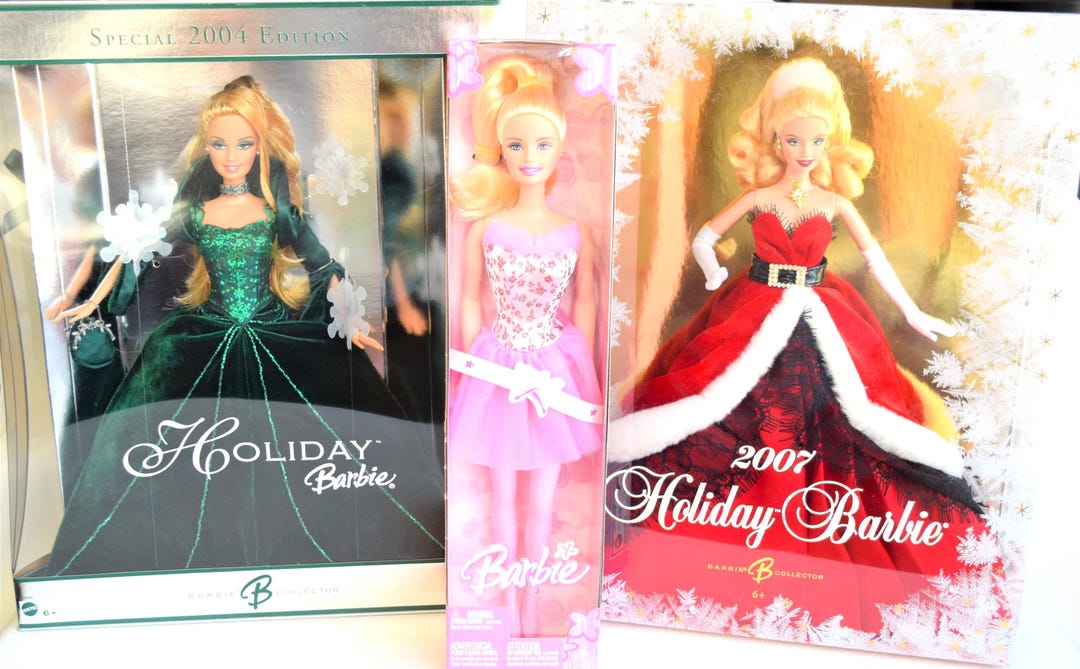 Barbie unbeatable 2007 holiday doll