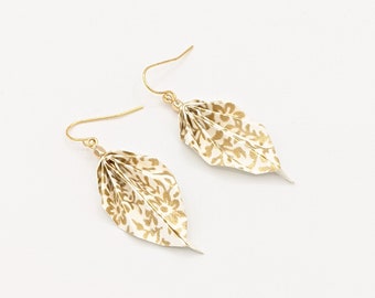 Origami leaf earrings, white and gold, chiyogami paper, light weight