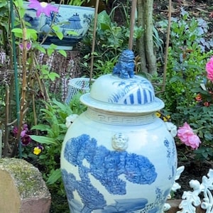XL 23&quot; Botanical Temple Jar