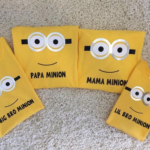 4 Minion Personalized Shirts. . Minion 
