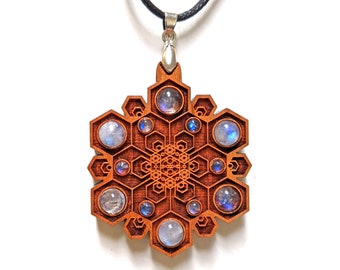 Pendentif en bois dur à fleurs hexagonales avec 12 pierres de lune arc-en-ciel - Talisman à géométrie sacrée découpé au laser - Pendentif Crystal Grid