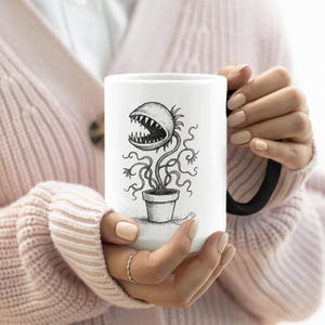 Color Changing Venus Flytrap Mug  Heat Reactive 11oz Coffee Cup  Plant in the Plain Pot Series  Weird Plant Parent Gift