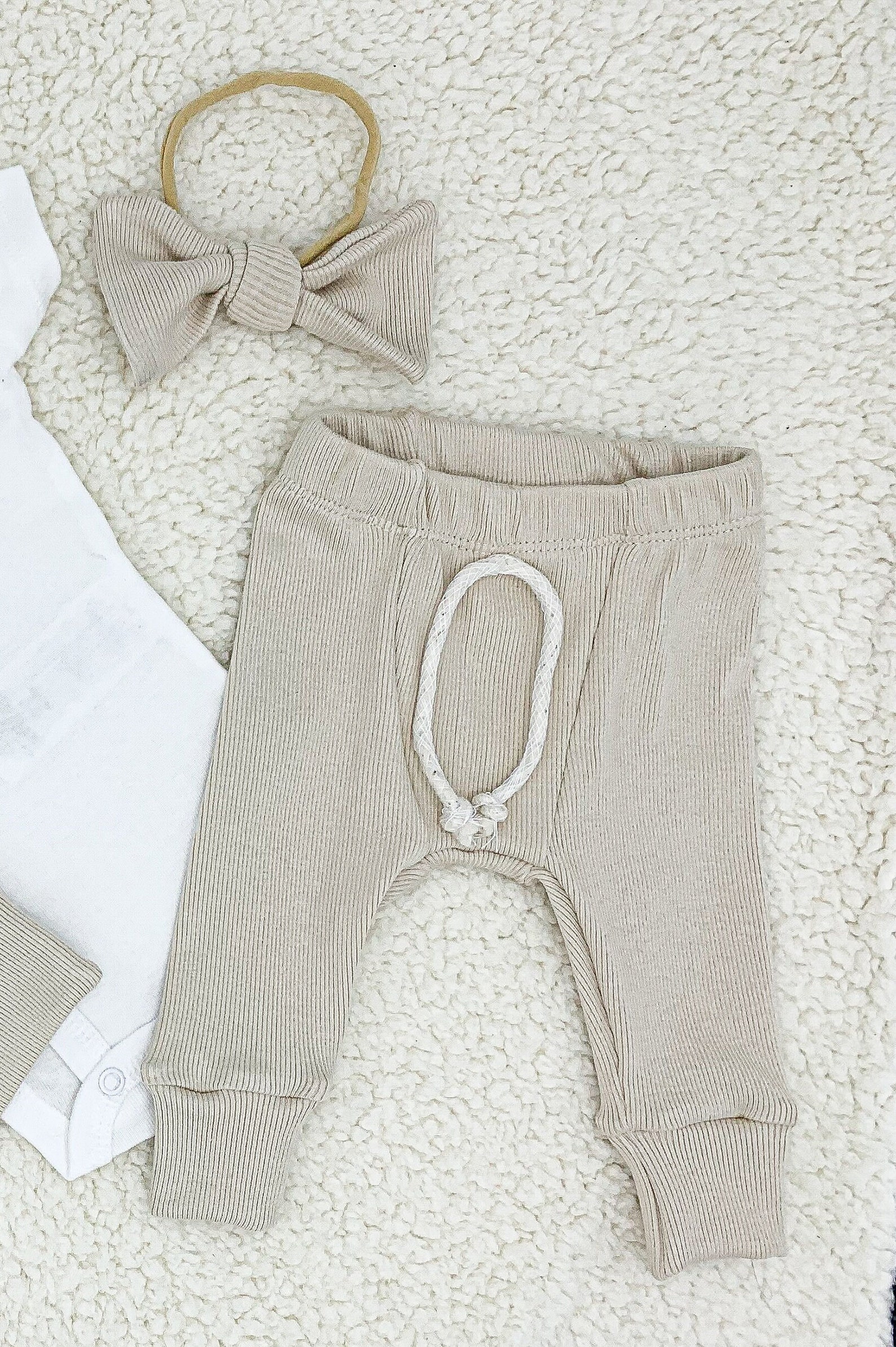 Personalized Gender Neutral Baby Outfit / Bringing Home Baby | Etsy