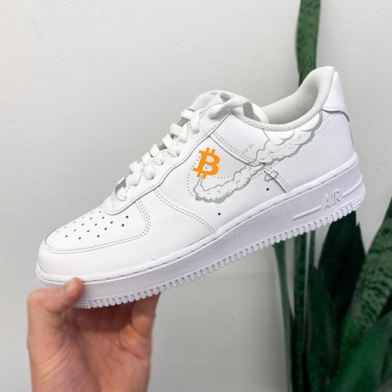 Custom Nike Cartoon Bitcoin Logo AF1 Shoes Air Force 1 Hand