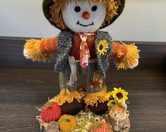 Mr Autumn Scarecrow