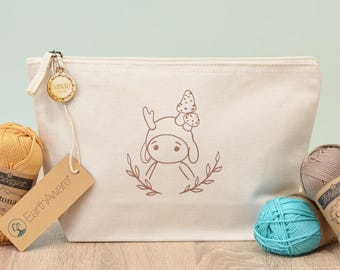 Sameko Projekttasche mit Reißverschluss • für dein nächstes Lieblingsprojekt • Aufdruck Fungo der Waldgnom