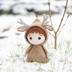 DIY Crochet Kit Renly the Deer Boy by Sameko Design image 5