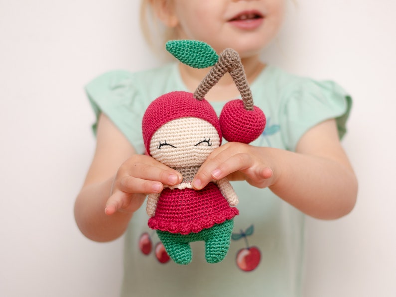 Karla the Cherry Amigurumi crochet pattern by Sameko Design DE / ENG Crochet cherry fruit image 3