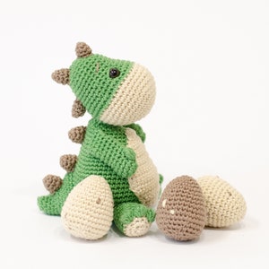 Nauro the Dinosaur Amigurumi crochet pattern by Sameko Design DE / ENG image 2