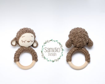 Lola the rattle sheep • Amigurumi crochet pattern by Sameko Design • German