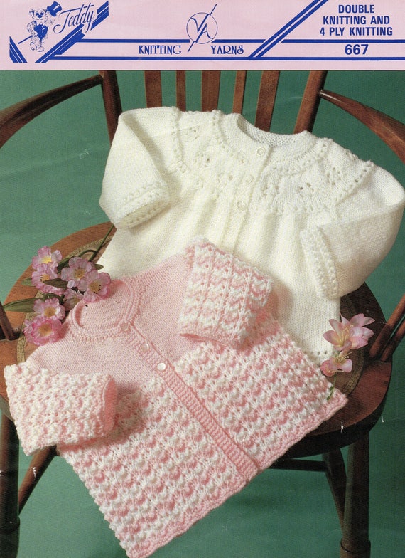 Vintage Baby Knitting Pattern Sirdar DK Matinee Coat 6//9 months